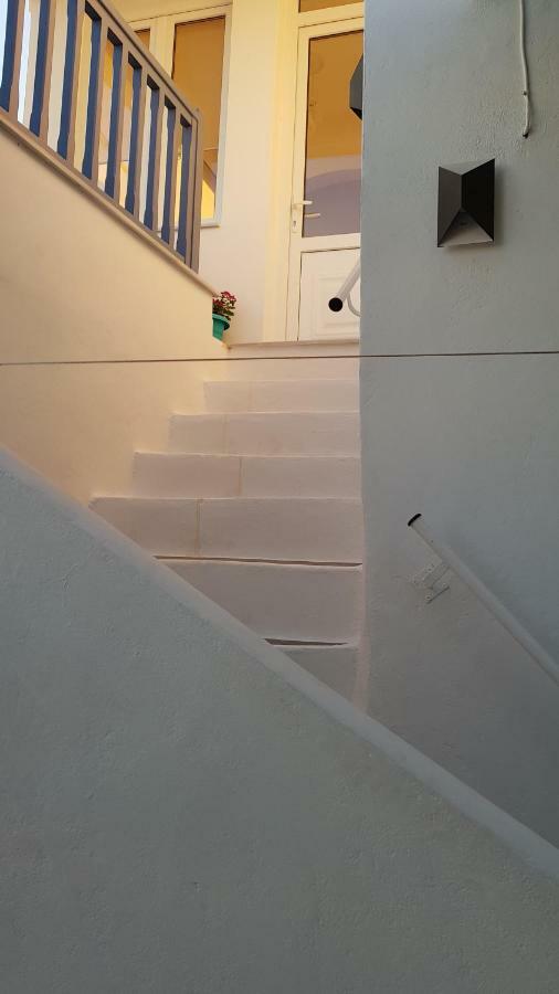 Apartament Blue Island Batsíon Zewnętrze zdjęcie