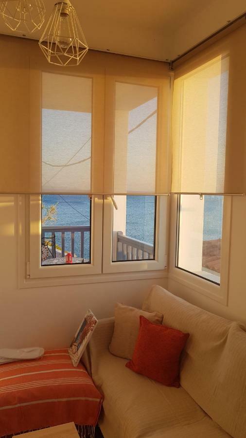 Apartament Blue Island Batsíon Zewnętrze zdjęcie