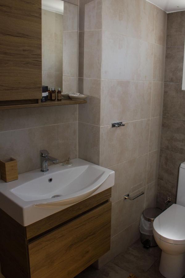 Apartament Blue Island Batsíon Zewnętrze zdjęcie