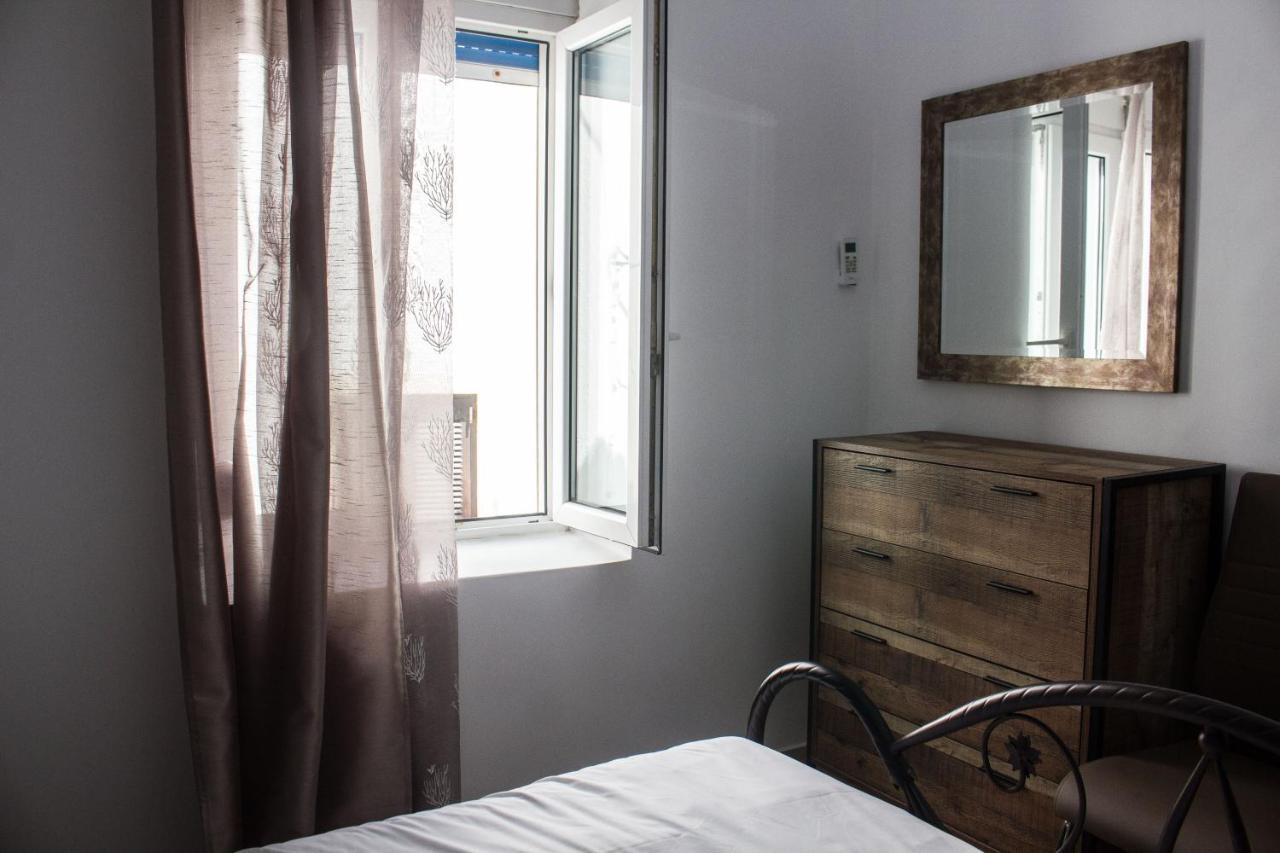 Apartament Blue Island Batsíon Zewnętrze zdjęcie